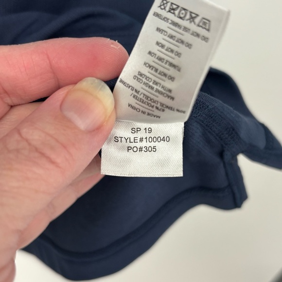 RHÔNE 2pc Navy and Red Polo men’s Shirt Sz XL performance golf lot - Picture 7 of 16